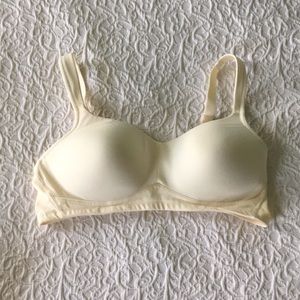 NWT Ivory T-shirt Mastectomy Bra 40A